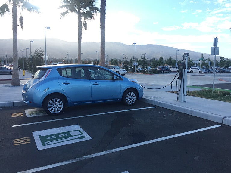 chargepoint nissan leaf