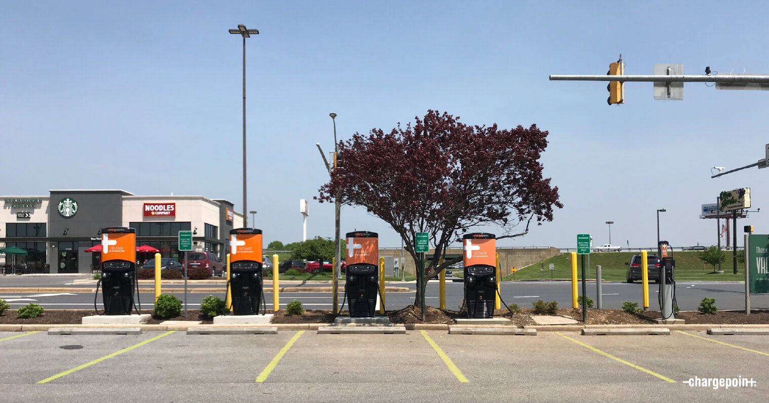 ChargePoint CPE 200s In Retail Setting
